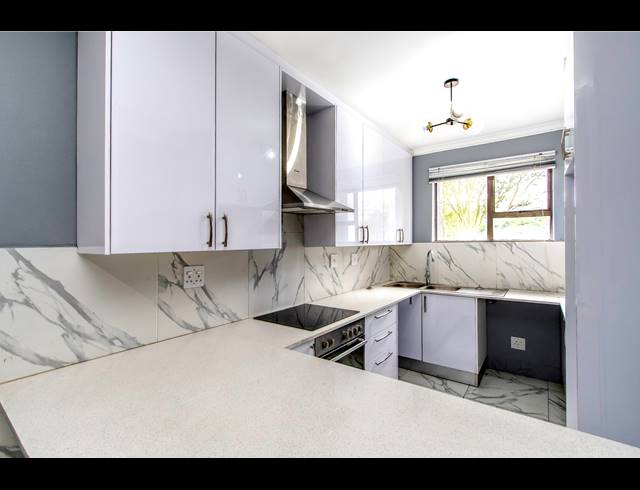 2 BEDROOM APARTMENT RENTED IN MORNINGSIDE